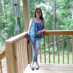 Meet your Posher, Marybeth